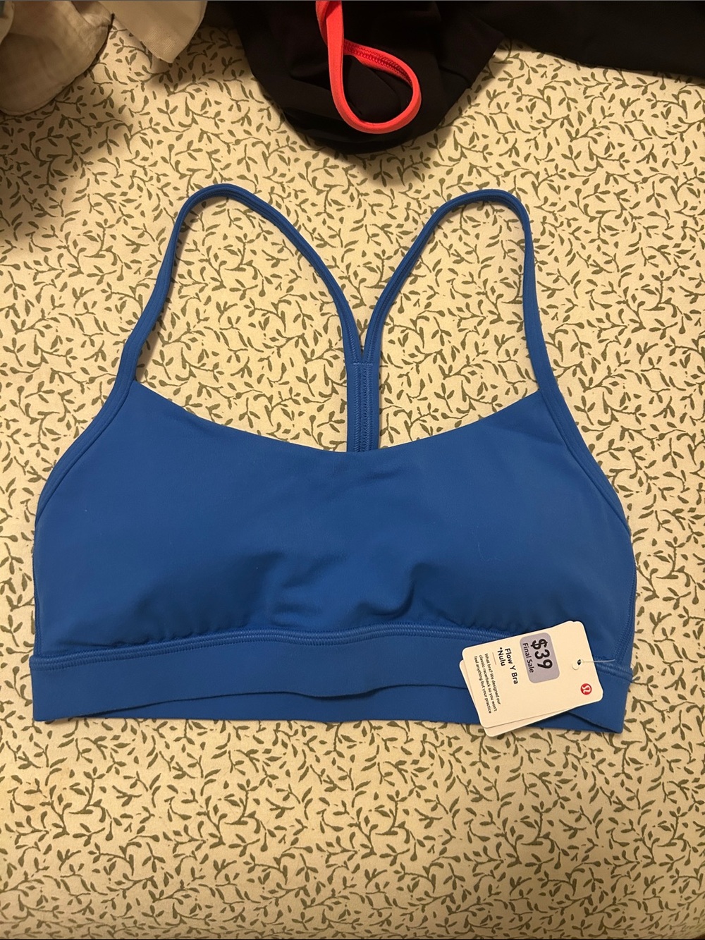 Poolside Lululemon Flow Y Bra